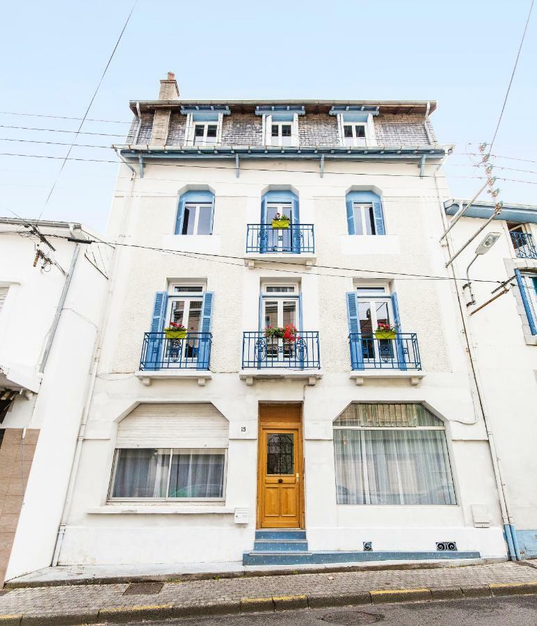 Le Pavillon Bleu Apartment Lourdes Exterior photo